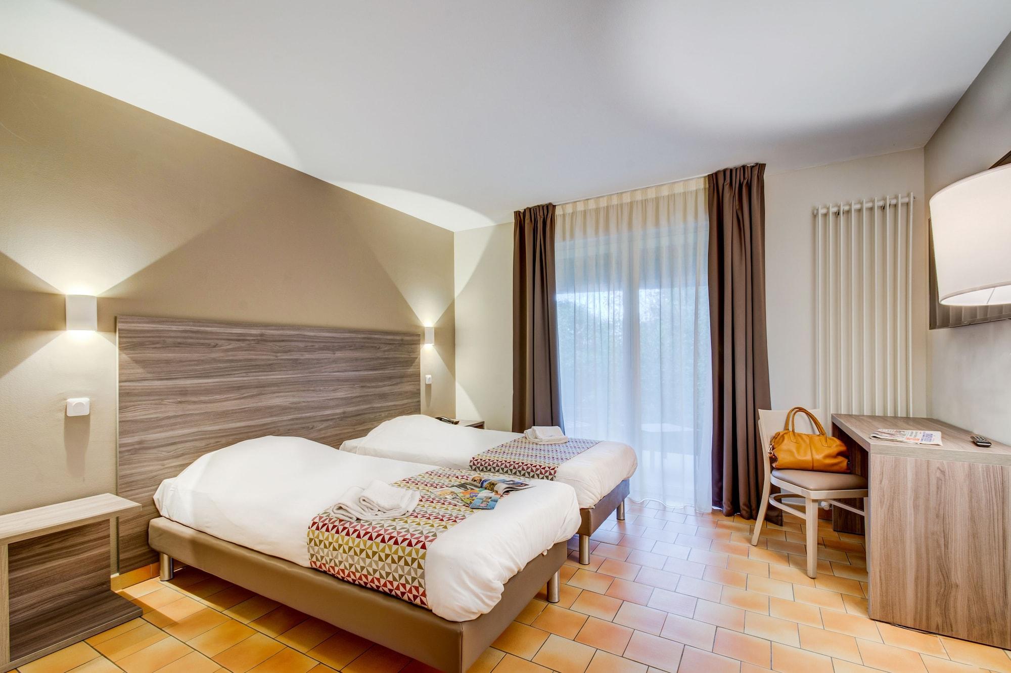 La Tour Carree - Grasse Sud Hotel Peymeinade ภายนอก รูปภาพ