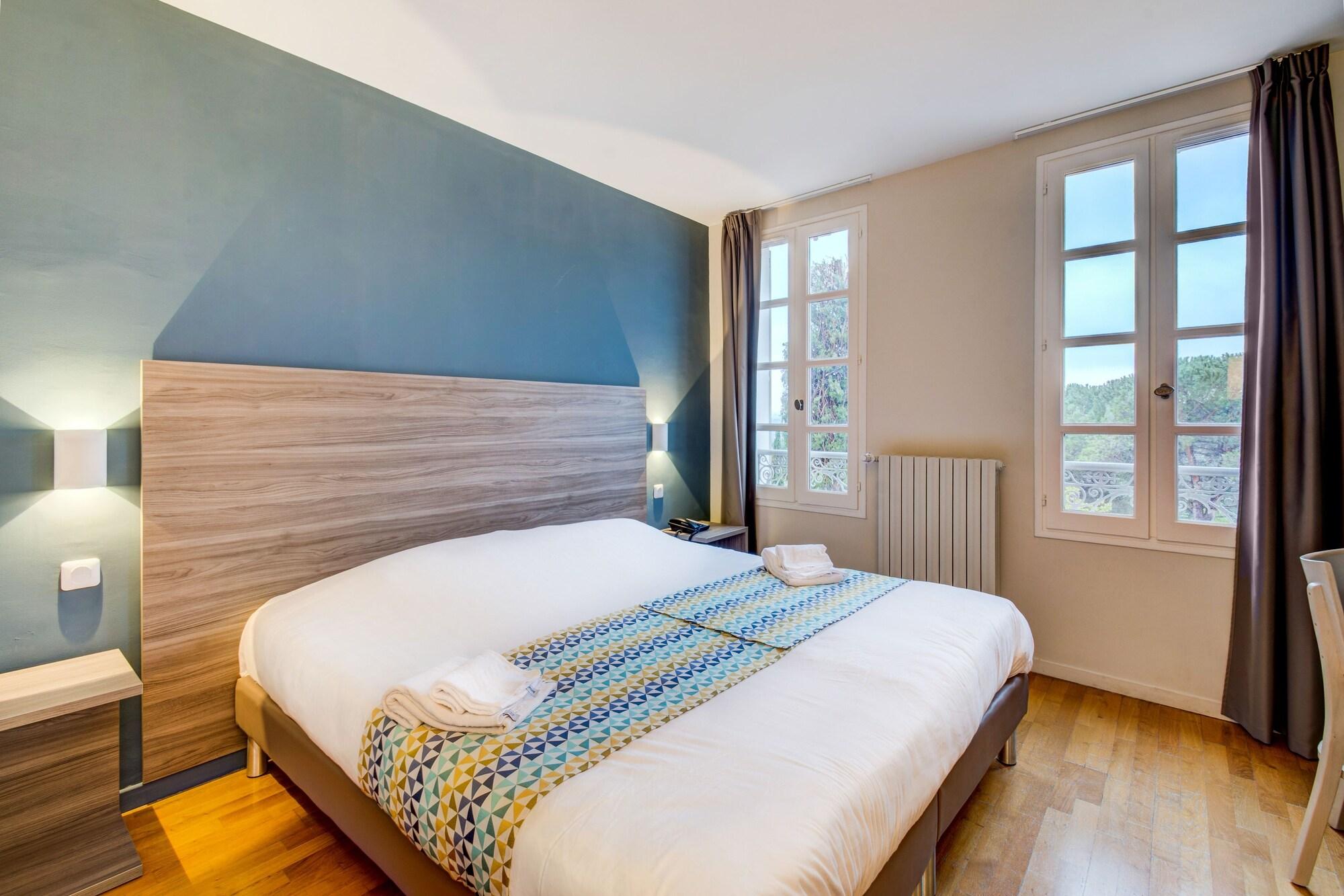 La Tour Carree - Grasse Sud Hotel Peymeinade ภายนอก รูปภาพ