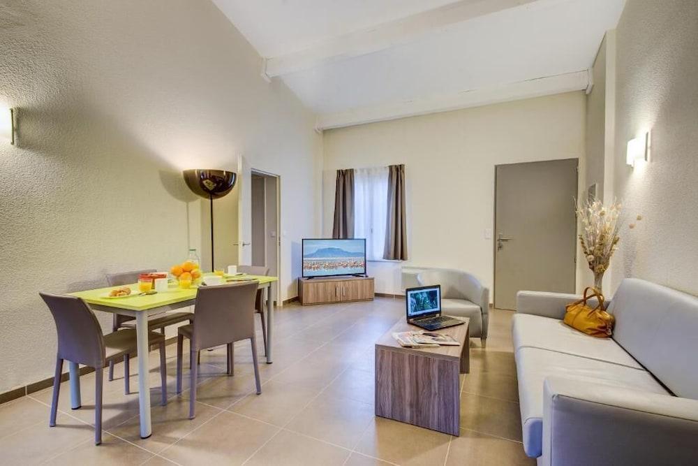 La Tour Carree - Grasse Sud Hotel Peymeinade ภายนอก รูปภาพ