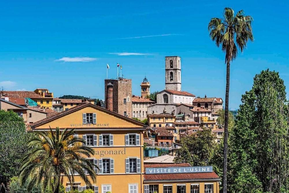 La Tour Carree - Grasse Sud Hotel Peymeinade ภายนอก รูปภาพ